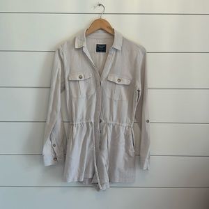 Abercrombie & Fitch beige romper